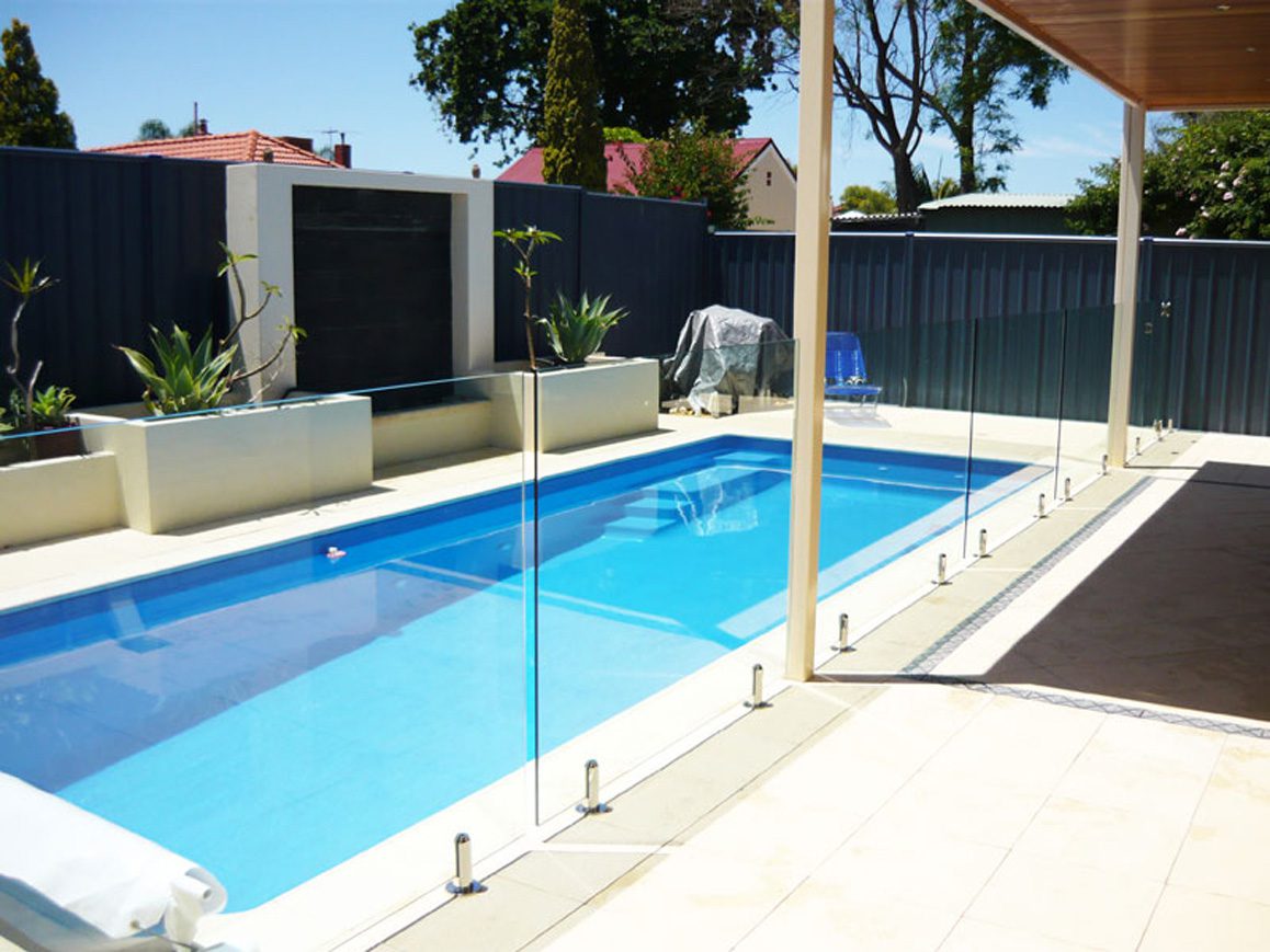 exclusive-stainless-projects-steel-pool-fencing